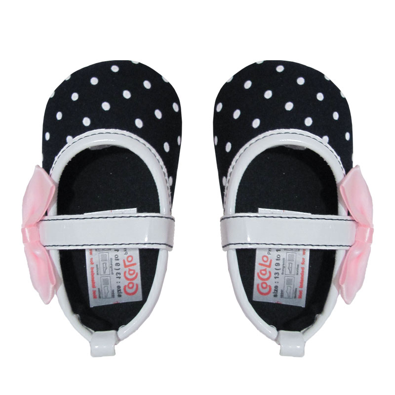 پاپوش کودک طرح پاپیون خالدار رنگ سرمه ای برند کوکالو