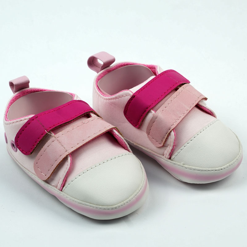 پاپوش کودک اسپرت طرح چسبی